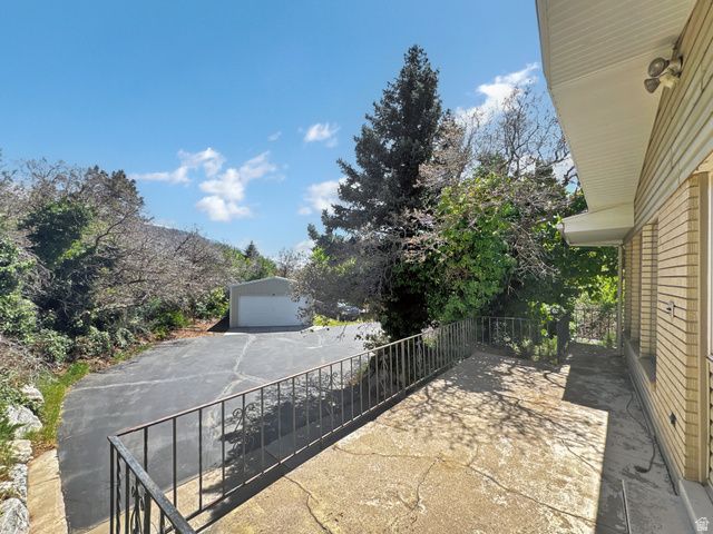 2342 E COMBE RD, Uintah, UT 84403
