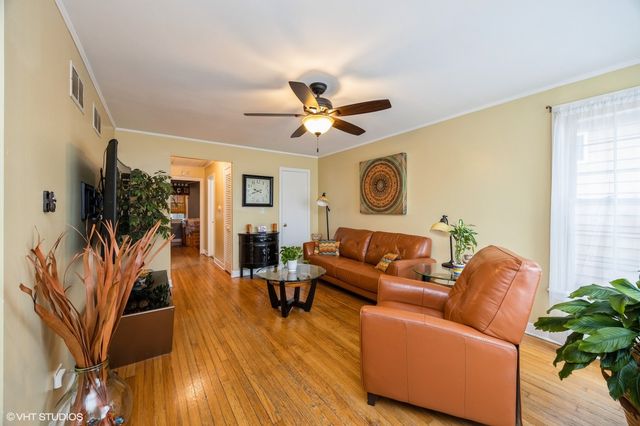 504 52nd Avenue, Bellwood, IL 60104