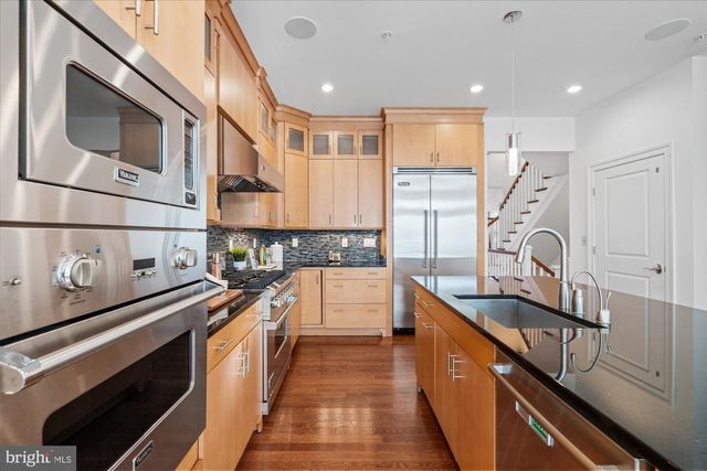 5226 STRATHMORE AVE, North Bethesda, MD 20852