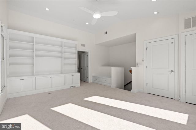 5226 STRATHMORE AVE, North Bethesda, MD 20852