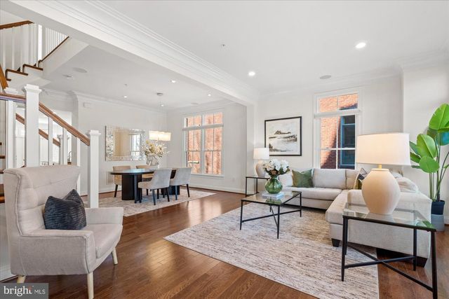 5226 STRATHMORE AVE, North Bethesda, MD 20852