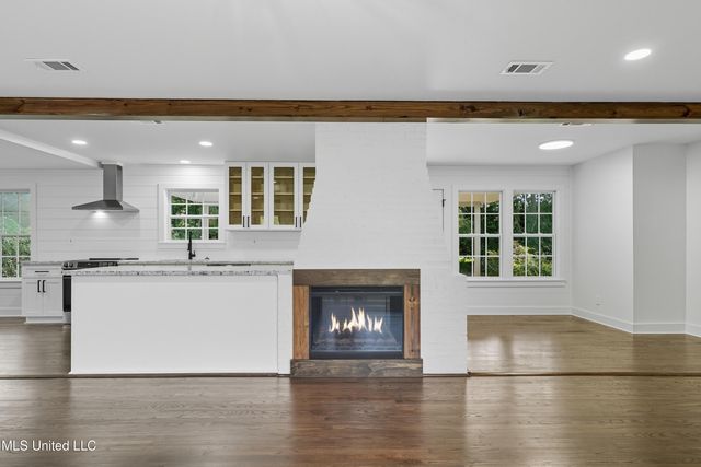 1624 Fifth Avenue, Picayune, MS 39466