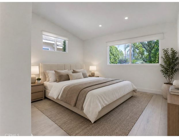 5515 Hermitage, Valley Village, CA 91607