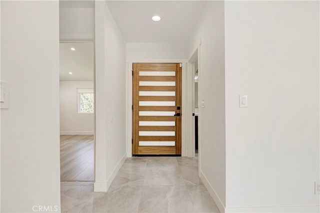 5515 Hermitage, Valley Village, CA 91607