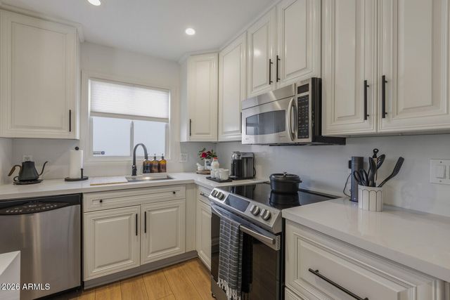 4525 N 66TH Street 101, Scottsdale, AZ 85251