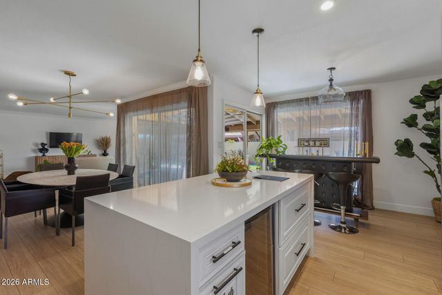 4525 N 66TH Street 101, Scottsdale, AZ 85251