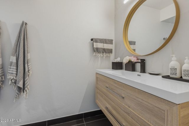 4525 N 66TH Street 101, Scottsdale, AZ 85251