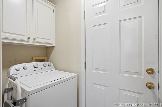 8207 N 128th East Avenue, Owasso, OK 74055