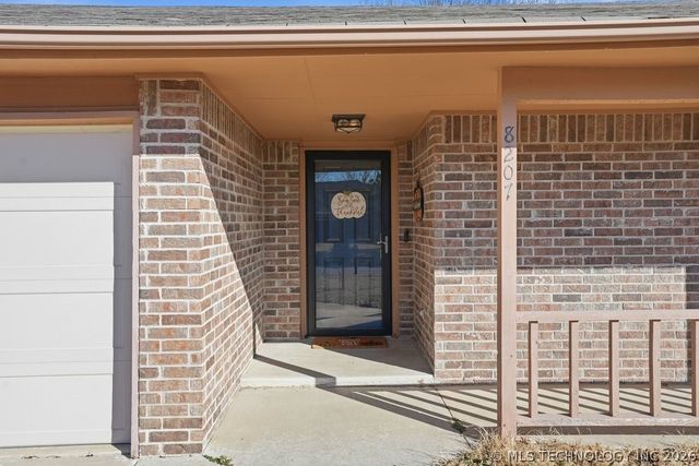 8207 N 128th East Avenue, Owasso, OK 74055