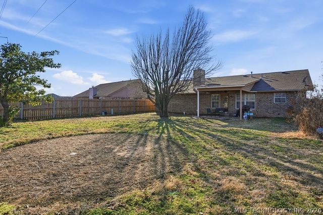 8207 N 128th East Avenue, Owasso, OK 74055