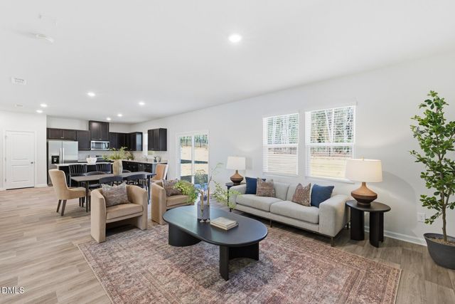 562 Brickview Court, Sanford, NC 27330