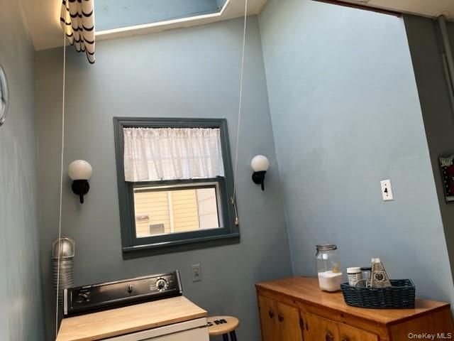 34-29 208 Street, Bayside, NY 11361