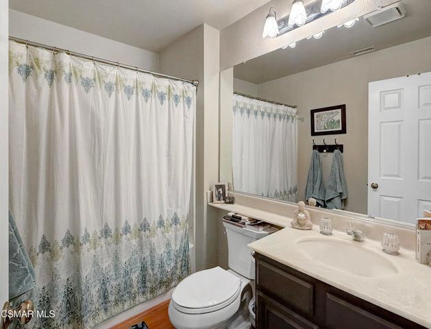 264 Ridgeton Lane B, Simi Valley, CA 93065