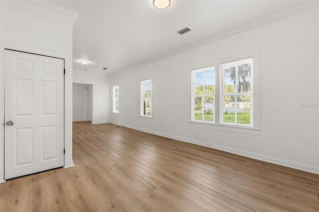 1921 NE 8TH ROAD, Ocala, FL 34470