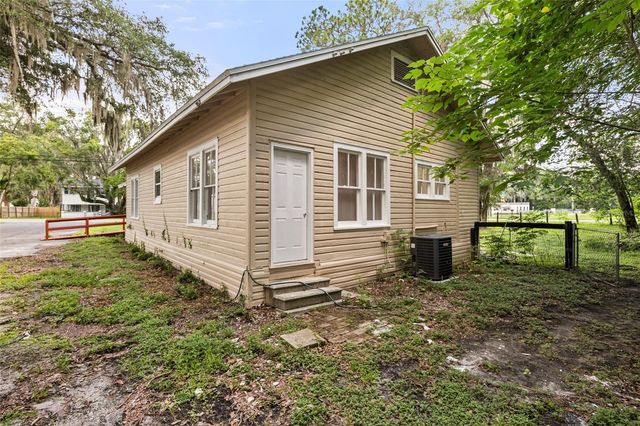 1921 NE 8TH ROAD, Ocala, FL 34470