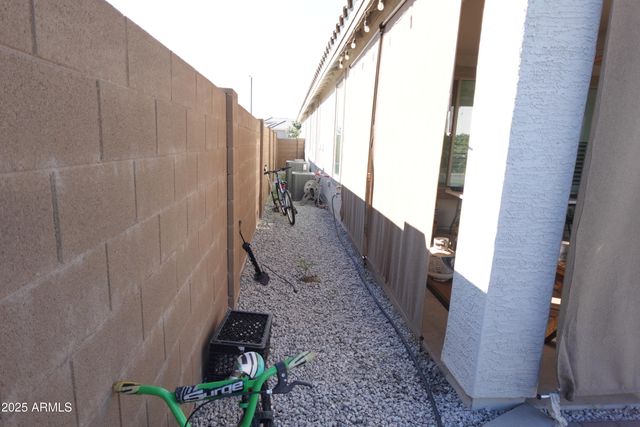 541 S 201ST Avenue, Buckeye, AZ 85326