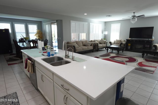 541 S 201ST Avenue, Buckeye, AZ 85326