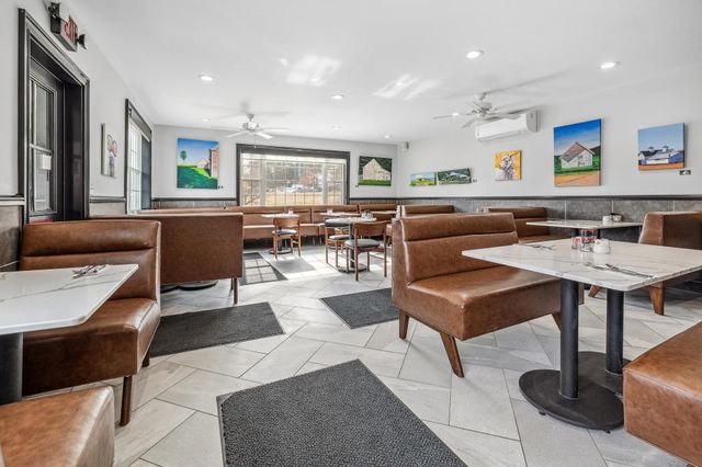 4697 Main Street, Manchester, VT 05255