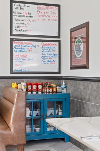 4697 Main Street, Manchester, VT 05255