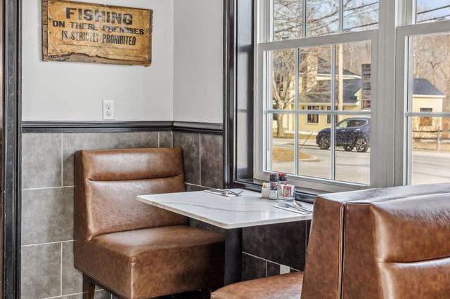 4697 Main Street, Manchester, VT 05255