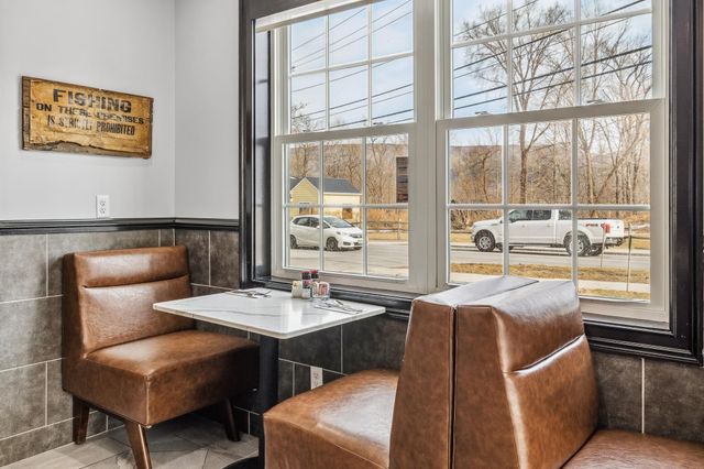 4697 Main Street, Manchester, VT 05255