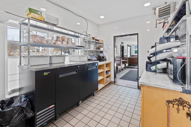 4697 Main Street, Manchester, VT 05255