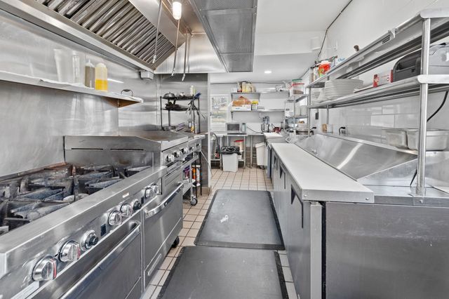 4697 Main Street, Manchester, VT 05255