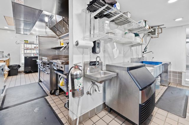 4697 Main Street, Manchester, VT 05255