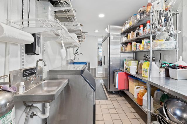 4697 Main Street, Manchester, VT 05255