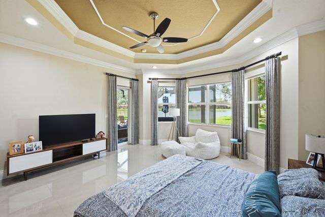 10469 Whitewind Circle, Boynton Beach, FL 33473