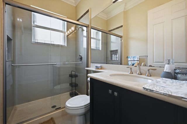 10469 Whitewind Circle, Boynton Beach, FL 33473