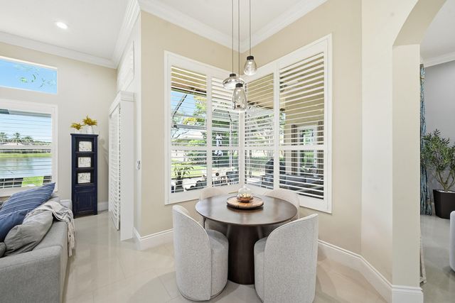 10469 Whitewind Circle, Boynton Beach, FL 33473
