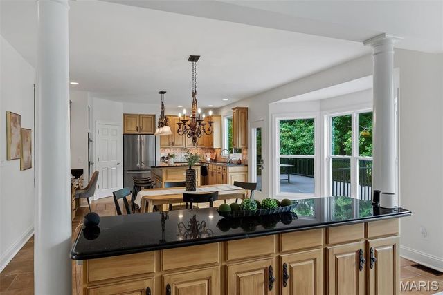 17643 Wildridge Drive, Wildwood, MO 63005