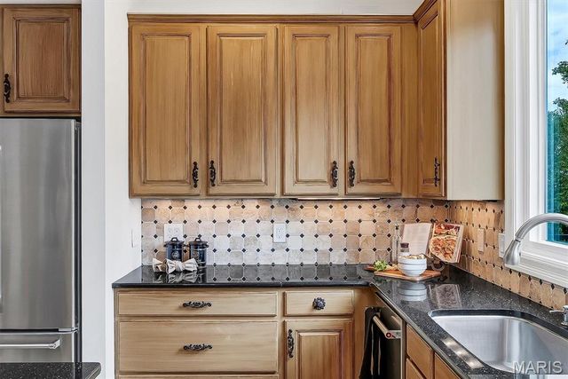 17643 Wildridge Drive, Wildwood, MO 63005