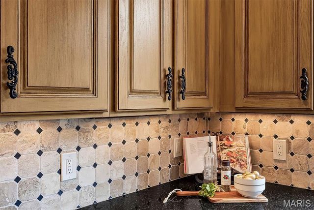 17643 Wildridge Drive, Wildwood, MO 63005