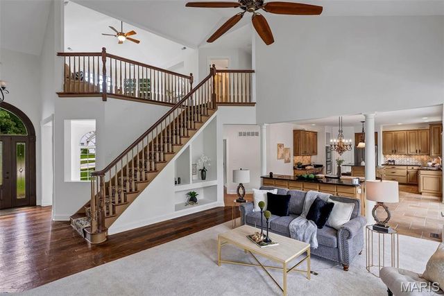 17643 Wildridge Drive, Wildwood, MO 63005