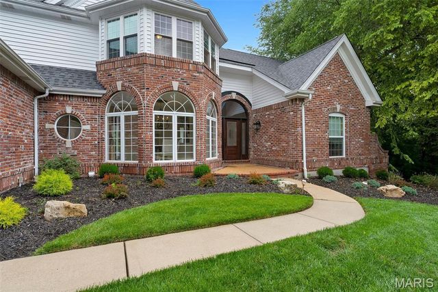 17643 Wildridge Drive, Wildwood, MO 63005