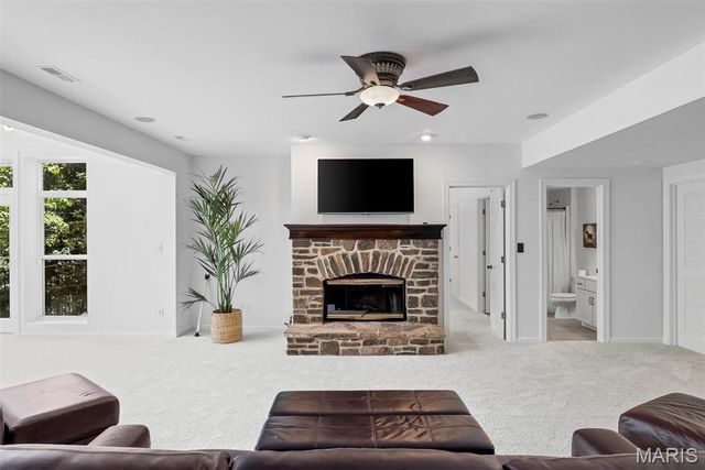 17643 Wildridge Drive, Wildwood, MO 63005