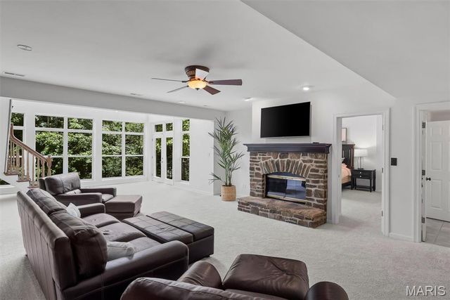 17643 Wildridge Drive, Wildwood, MO 63005