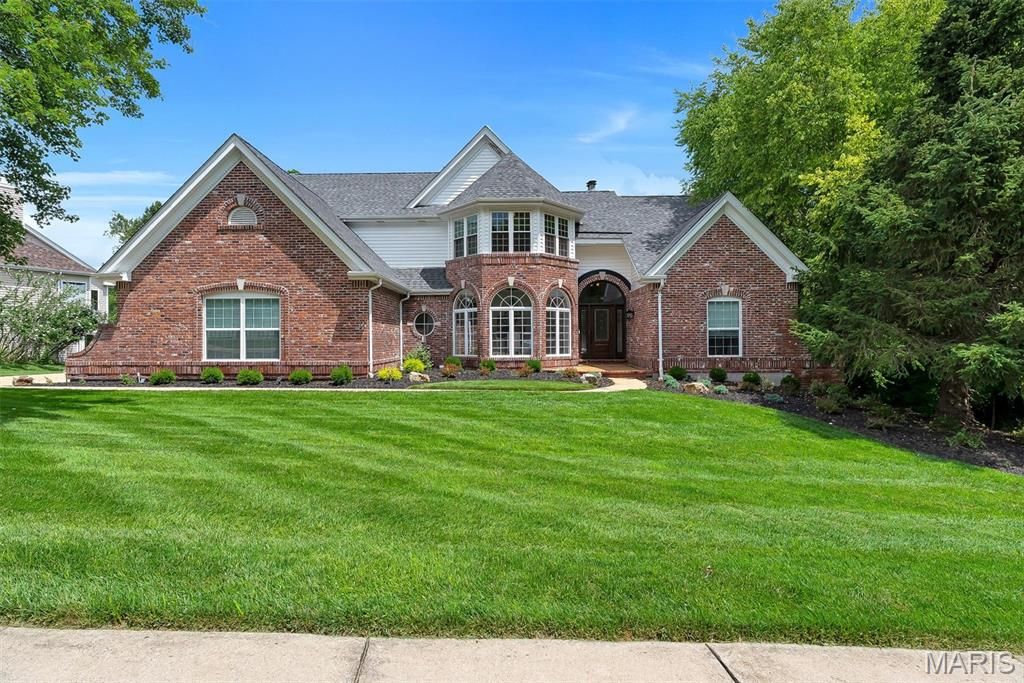 17643 Wildridge Drive, Wildwood, MO 63005