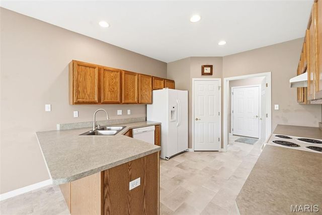 1311 Pine Bluff Drive, St Charles, MO 63304