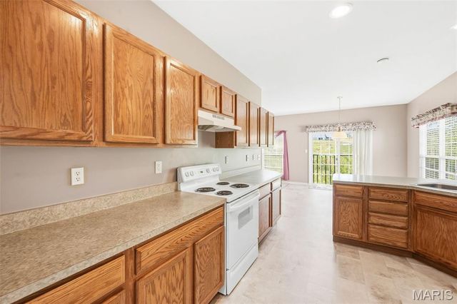 1311 Pine Bluff Drive, St Charles, MO 63304