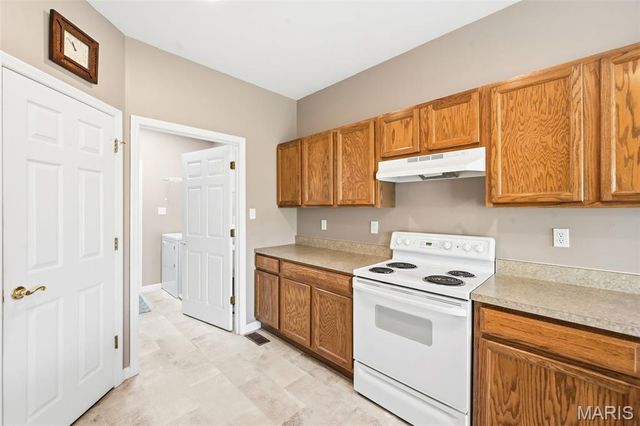1311 Pine Bluff Drive, St Charles, MO 63304