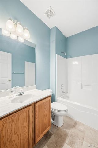 1311 Pine Bluff Drive, St Charles, MO 63304
