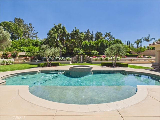 1662 CHEROKEE Road, Corona, CA 92881