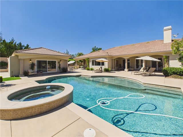 1662 CHEROKEE Road, Corona, CA 92881