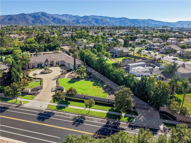 1662 CHEROKEE Road, Corona, CA 92881