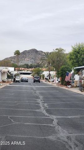 10401 N CAVE CREEK Road 152, Phoenix, AZ 85020