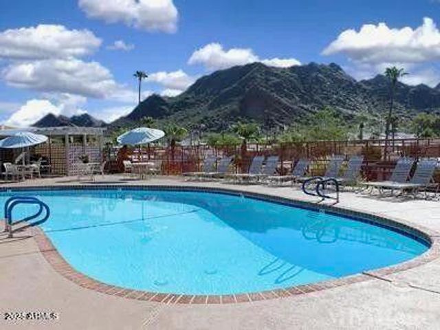 10401 N CAVE CREEK Road 152, Phoenix, AZ 85020