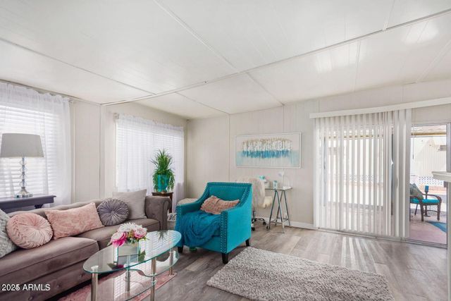 10401 N CAVE CREEK Road 152, Phoenix, AZ 85020